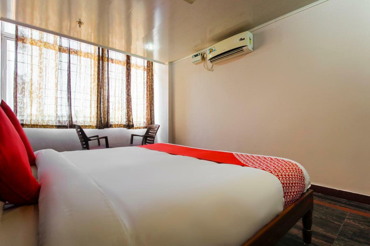 Oyo 45475 Annai Lodge Танджавур Экстерьер фото